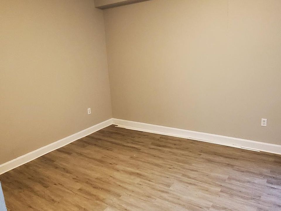 1st image of 1321 Spruce St APT 4C