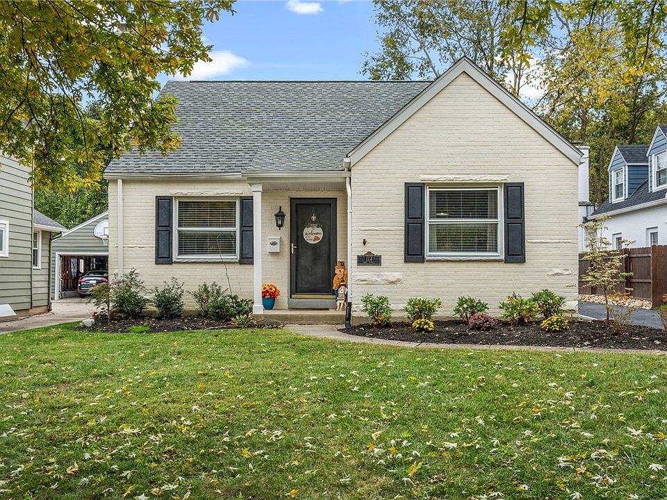 1st image of 114 Oak Knoll Dr