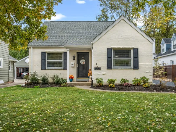 114 Oak Knoll Dr, Dayton, OH 45419