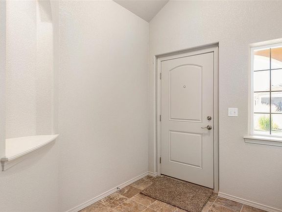 3rd image of 9311 Majestia Ln
