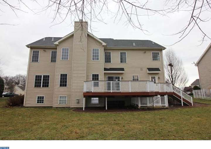 2nd image of 25 Erica Dr