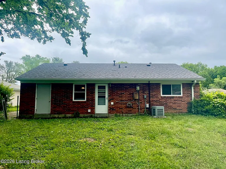 3308 Conway Ct — Photo 10