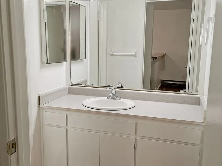 1605 Hotel Cir S #B312 — Photo 9