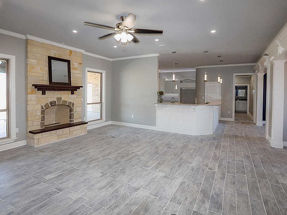5th image of 9260 Wiggains Ln