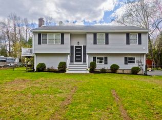 5 Pauline Cir, Southwick, MA 01077
