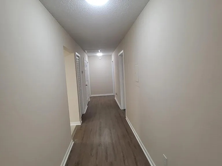 3434 Deer St — Photo 4