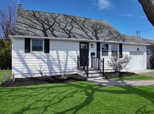 207 N Nassau Avenue, Massapequa, NY