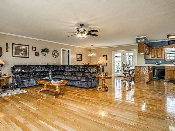 2nd image of 164 Telephone Ln