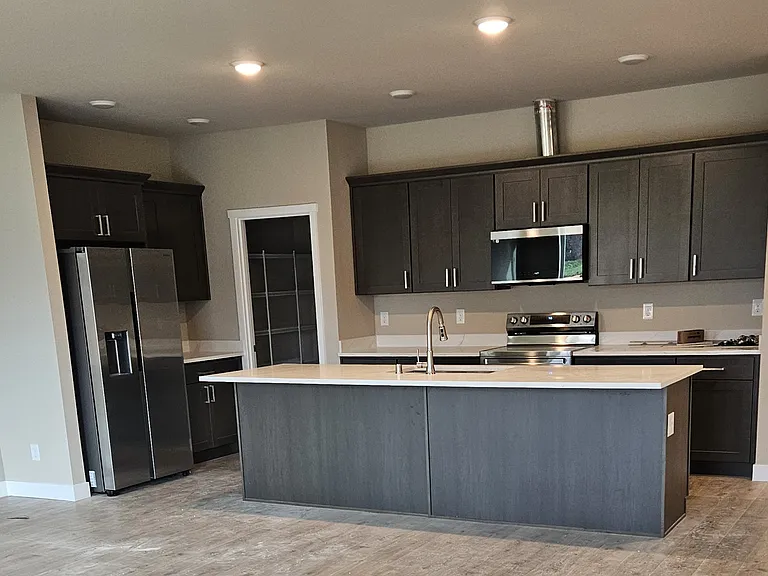 815 Vine Maple St SE — Photo 4