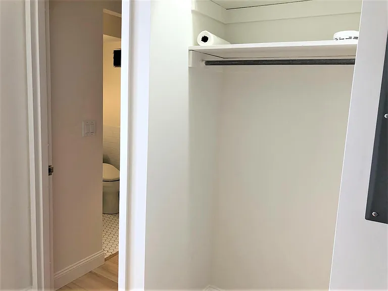 872 Massachusetts Ave #811 — Photo 15