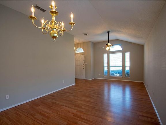 3rd image of 8036 Cannonwood Dr
