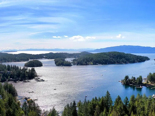 4862 Hotel Lake Rd, Sunshine Coast, BC V0N 1S1