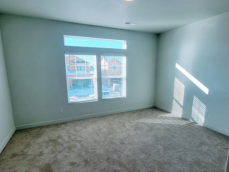 2175 W 1675 S — Photo 19