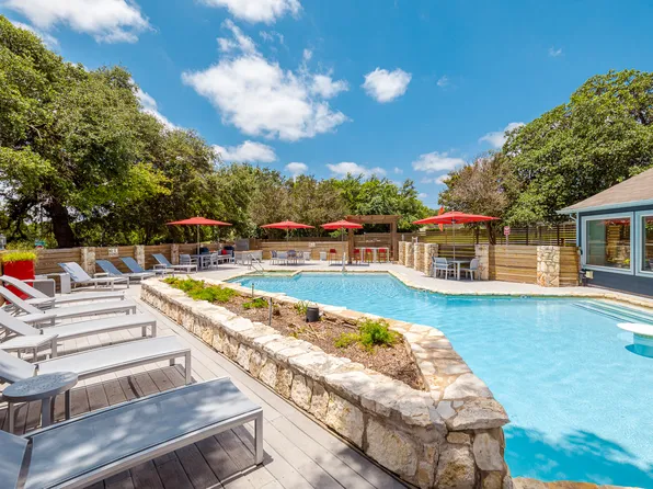 Melrose Trail Apartments