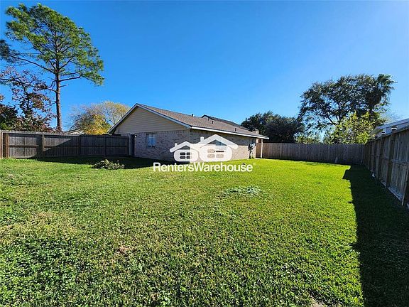 4th image of 1619 Merton Dr