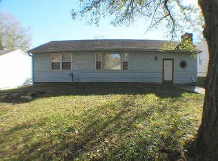 1103 E Waldo Dr, Independence, MO 64050