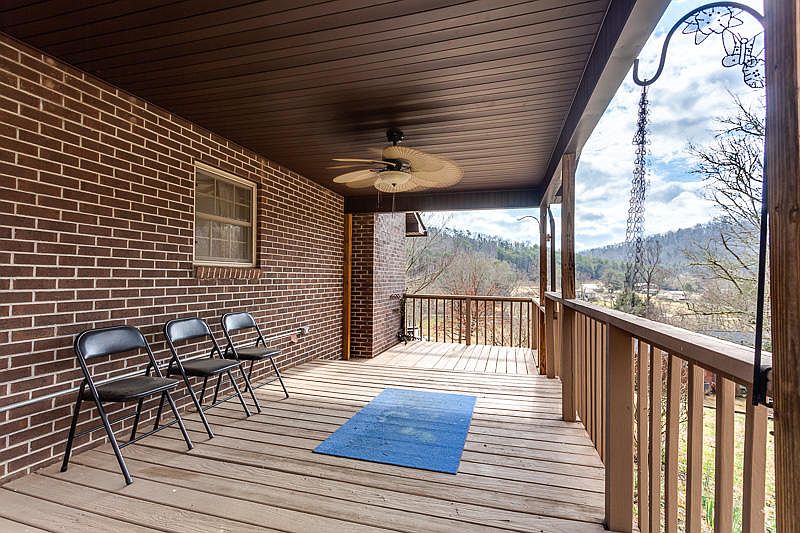 2nd image of 184 Thomas Weaver Rd