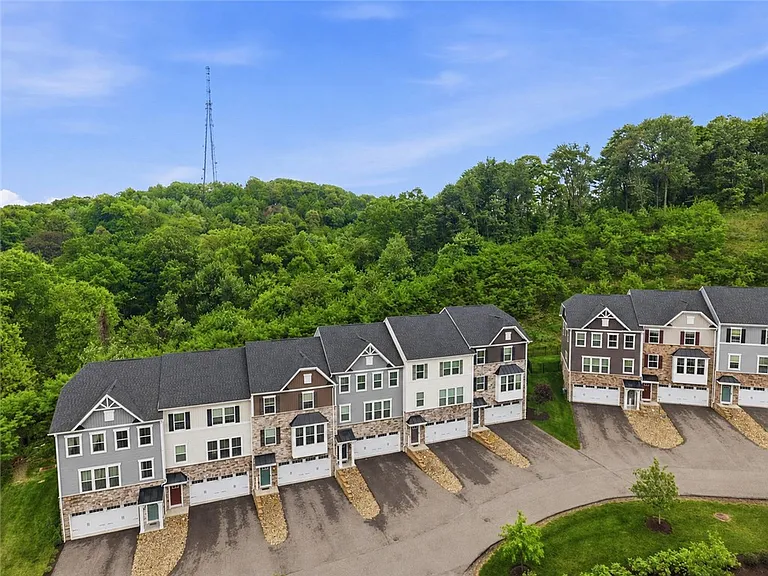 117 Moyer Hill Dr — Photo 35