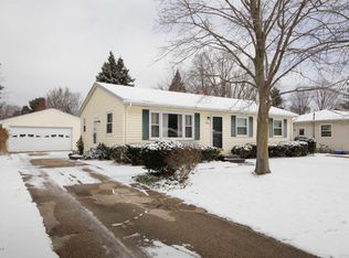 1804 Greenview Ave, Portage, MI 49024