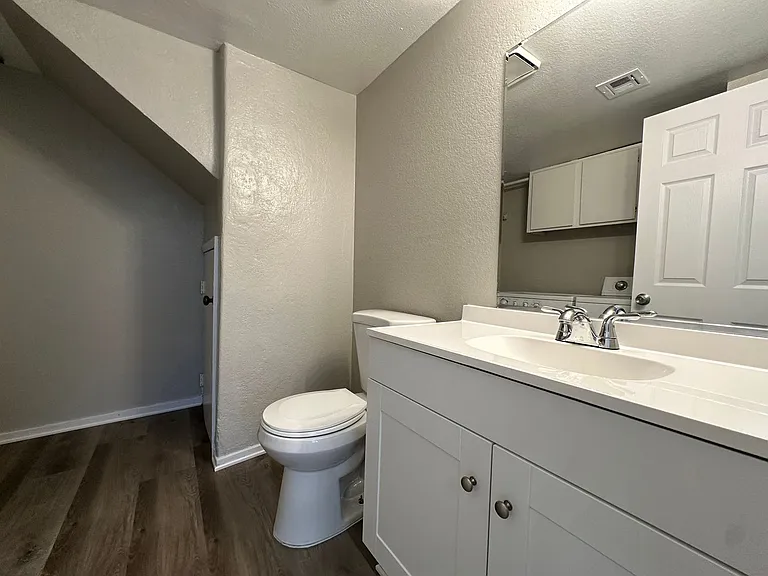 181 Bel Port Dr #184 — Photo 8