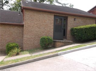 109 W Spring St, Marietta, OH 45750