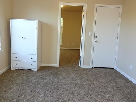 5th image of 2510 27th St APT 2