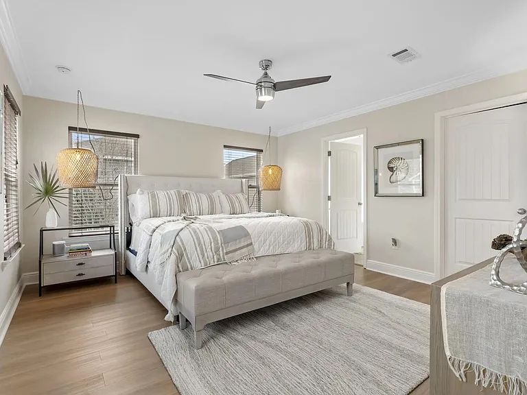 62 W Shore Pl — Photo 9