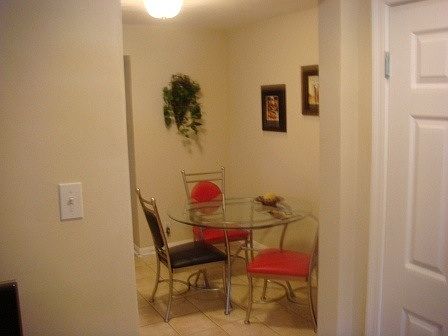 1st image of 5847 Sunshine Dr APT 1E