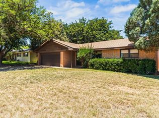2108 NW Avenue B, Seminole, TX 79360