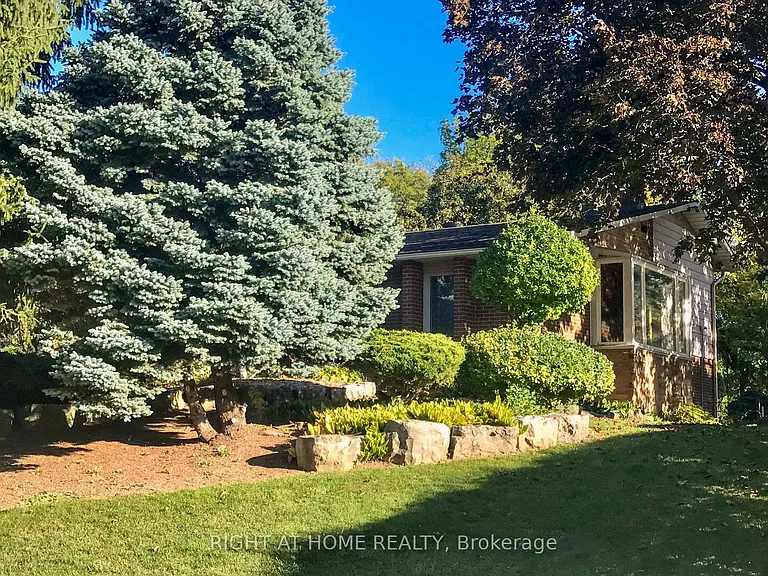 20 Pine Ridge Ln — Photo 6