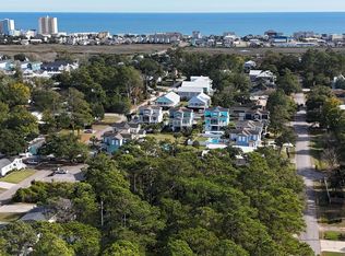 434 Pine Ave, Murrells Inlet, SC 29576