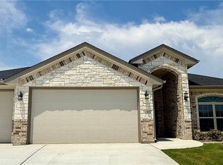 8907 Ridge Crest Dr, Killeen, TX 76542