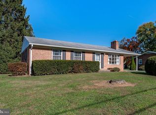 6992 Clover Hill Dr, Frederick, MD 21702