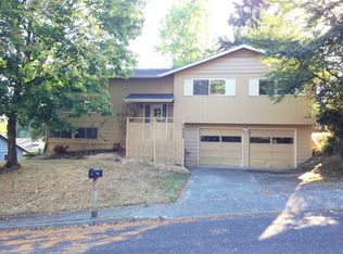 1525 Laburnum Way, Lake Oswego, OR 97034