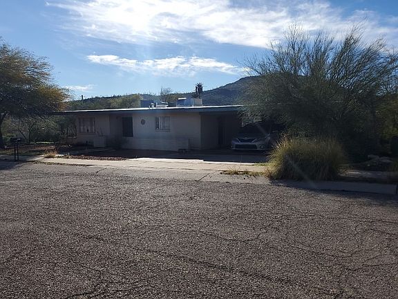 2nd image of 2045 W Calle Del Reposo