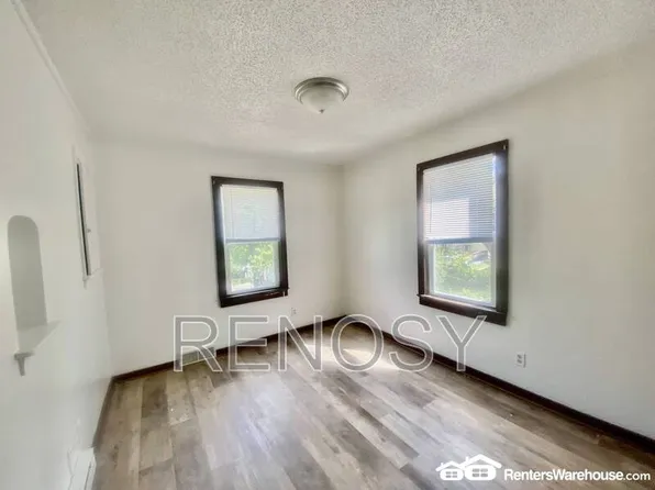 1816 Francis Ave, Des Moines, IA