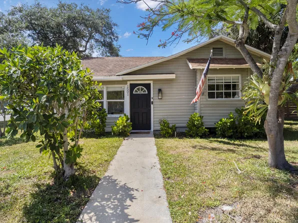 1501 N D Street, Lake Worth Beach, FL 33460