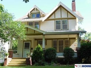 4834 Farnam St, Omaha, NE 68132