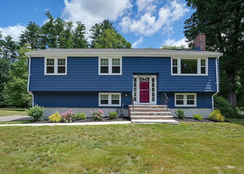 1st image of 7 Alcine Ln