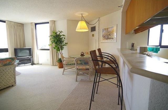 Livingroom2