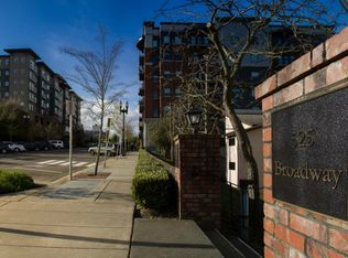 525 Broadway APT 201, Tacoma, WA 98402