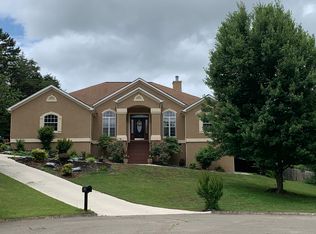 8013 Fieldstone Rd, Knoxville, TN 37938