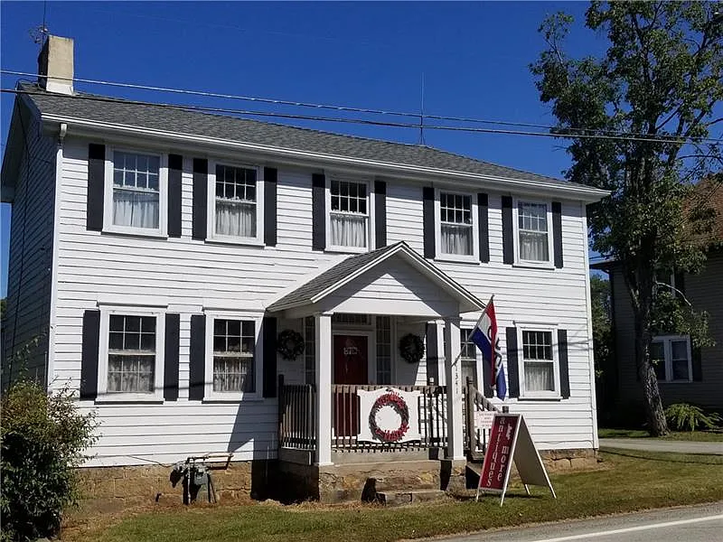1341 Route 30 photo 1
