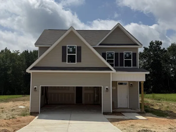 588 Springtooth Dr, Zebulon, NC 27597