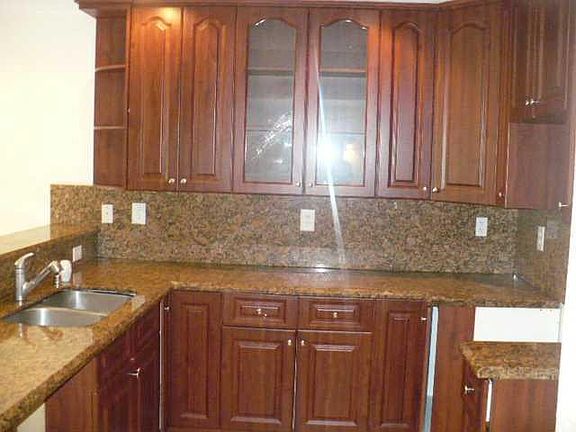 4th image of 7595 NW 74th Terrace #107