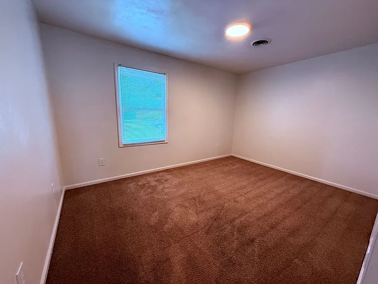 1407 Toms Creek Rd #17 — Photo 16