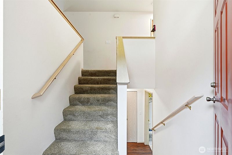5th image of 44525 Pine Road