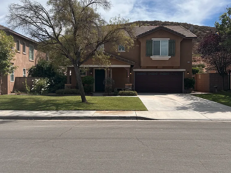 31235 Hidden Lake Rd — Photo 1