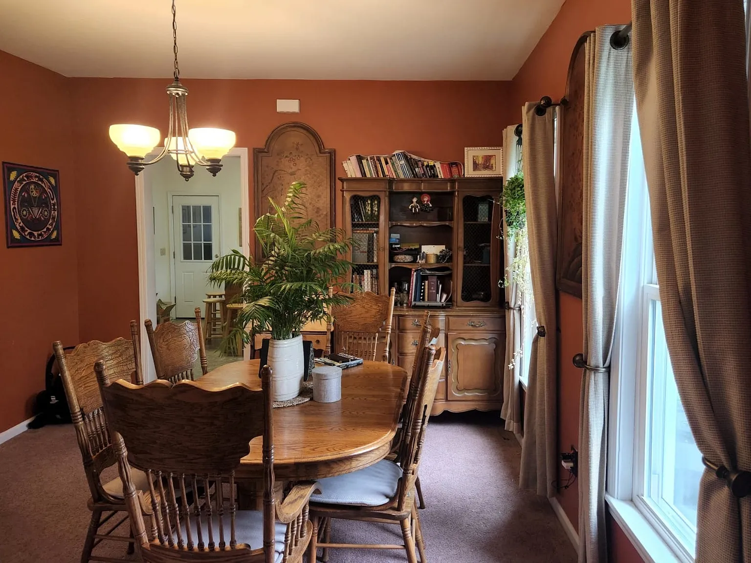 3 bed, 1341 sqft, $1,950 — Photo 4