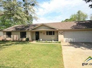 2836 Meadowdale Rd, Flint, TX 75762